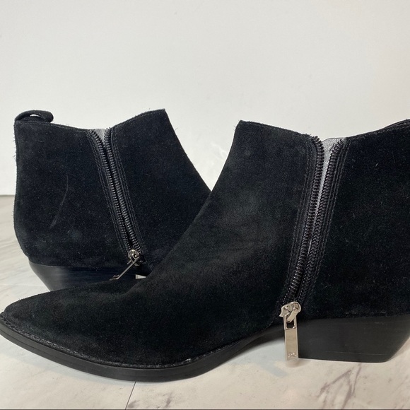 Marc Fisher Obrra Black Pointed Toe Bootie 6 1/2 - Picture 6 of 13